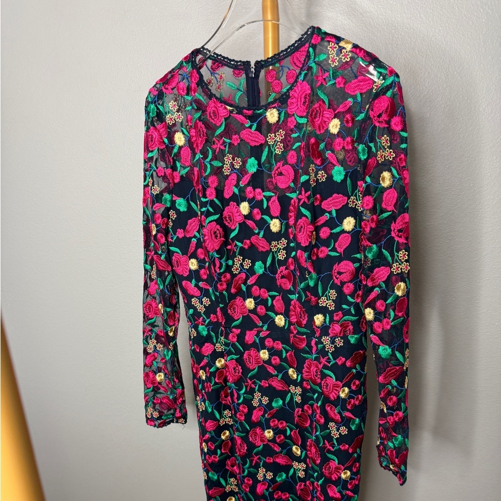 Dress the Population “Sophia” Embroidered Mesh Midi Dress – Size M